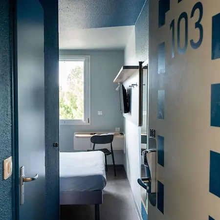 Ibis Budget Est Отель Нарбонна