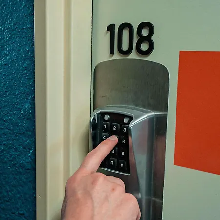 Ibis Budget Est Отель Нарбонна