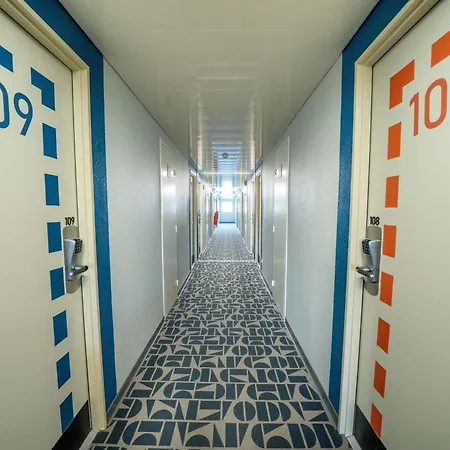 Ibis Budget Est Отель 2*