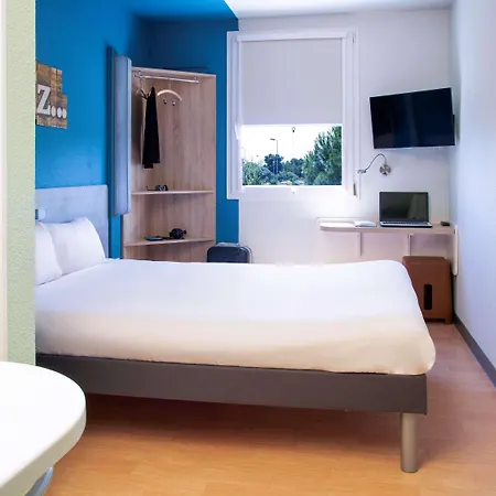 Отель Ibis Budget Est