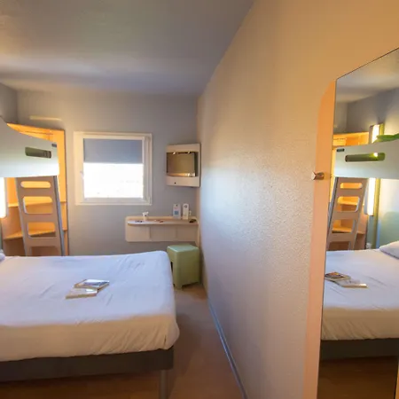 Отель Ibis Budget Est Нарбонна