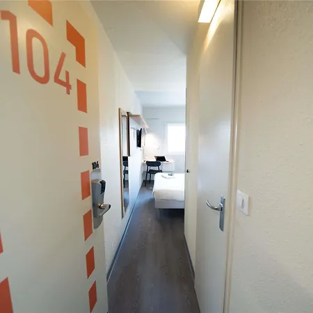 Ibis Budget Est Отель 2*