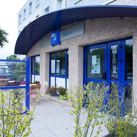 Отель Ibis Budget Est 2*