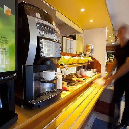 Отель Ibis Budget Est