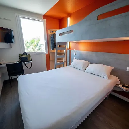Ibis Budget Est 호텔
